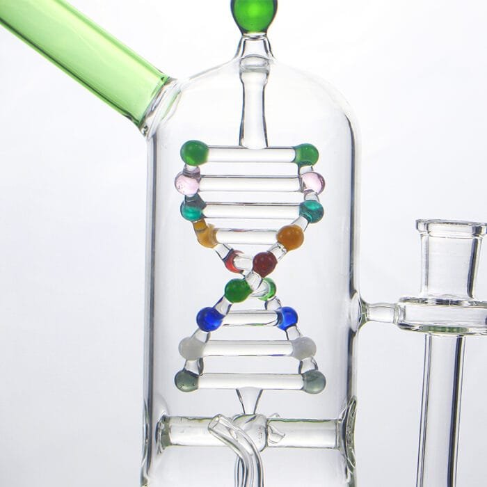 glass-tech-dna-spinning-kinetic-energy-dab-rig-green-color-dna-detail-show