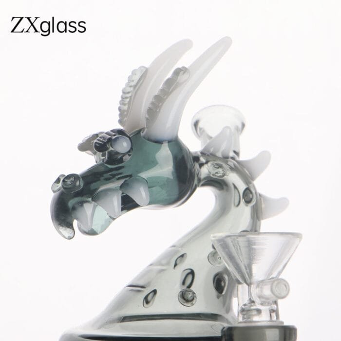 handmade-dragon-glass-rigs-head-detail-show