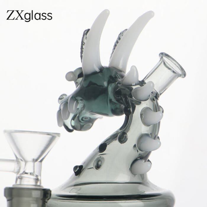 handmade-dragon-glass-rigs-head-detail-show