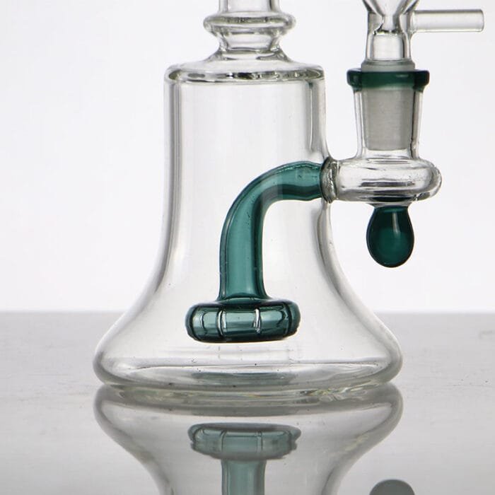bent-neck-showerhead-perc-glass-bell-dab-rig-showerhead-percolator-detail-show